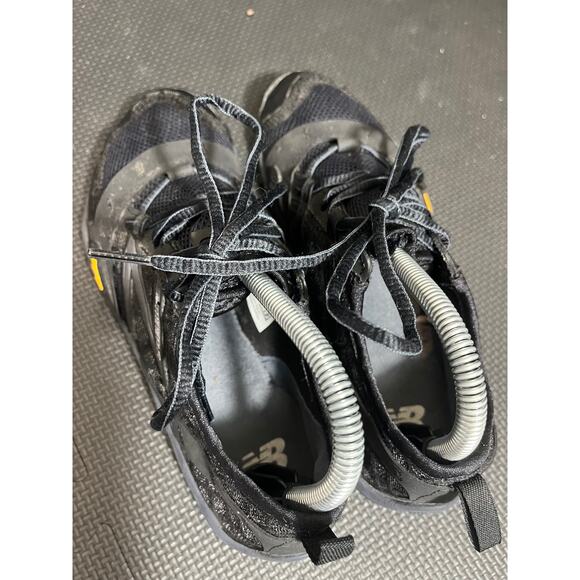 New Balance Minimus WT10SB Running Sneakers Black Athletic Shoes Women 8.5 - Picture 2 of 8